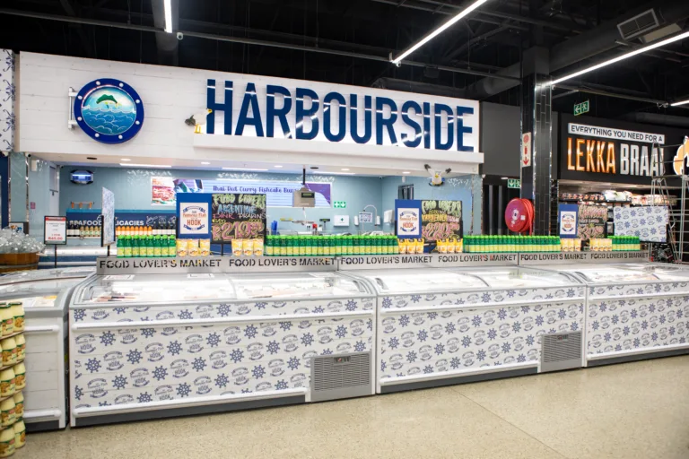 Castle Gate Opening Images 41-16-70